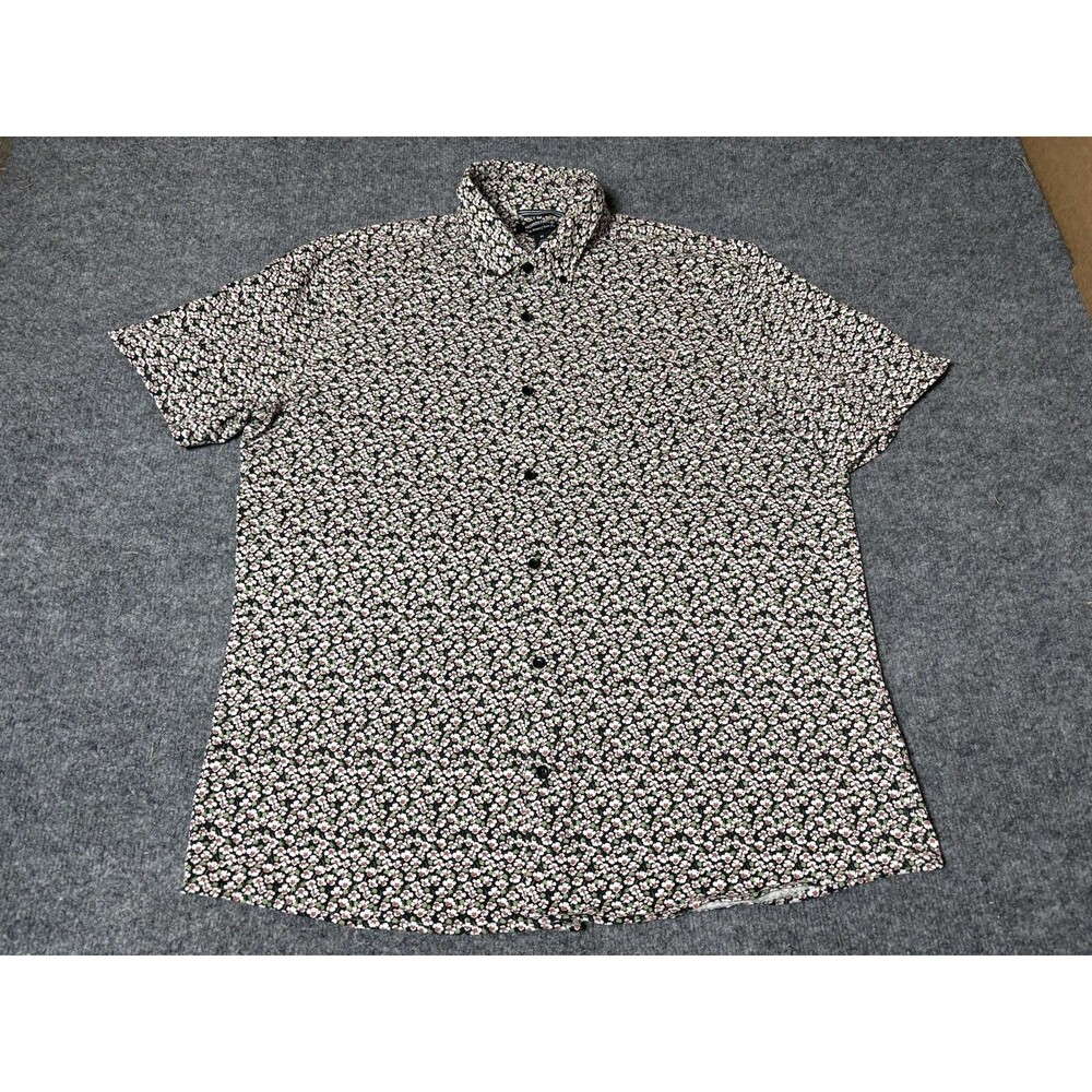 Nordstrom Shirt Mens XL Multicolor Floral Short Sleeve Tech-Smart Button-Up